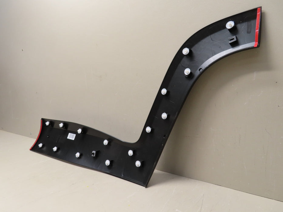 2016-2018 JEEP RENEGADE REAR RIGHT EXTERIOR DOOR LOWER MOLDING TRIM OEM 10149037