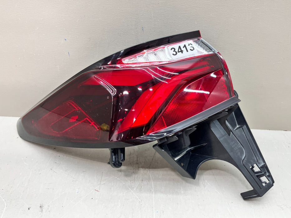 2019-2022 CHEVROLET BLAZER LH LEFT DRIVER OUTER LED TAIL LIGHT LAMP 84584303