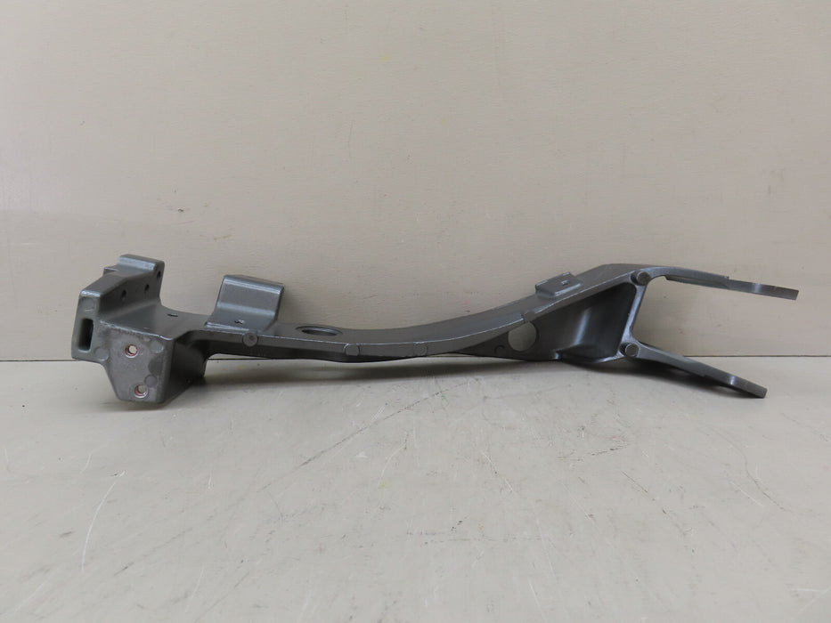 2019-2024 BENTLEY CONTINENTAL GT FRONT LEFT LH SIDE FENDER MOUNTING BRACKET OEM