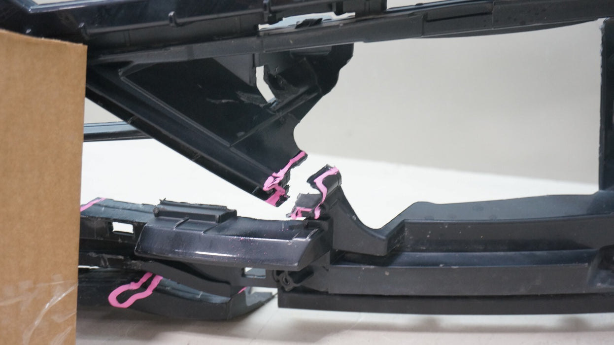 2018-2021 VOLKSWAGEN TIGUAN R-LINE FRONT BUMPER COVER OEM 5NN807221A (R.T)