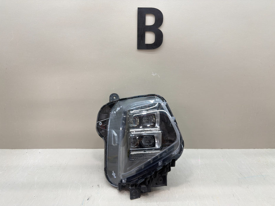 2022-2025 HYUNDAI TUCSON RH RIGHT PASSENGER LED PROJECTOR HEADLIGHT OEM