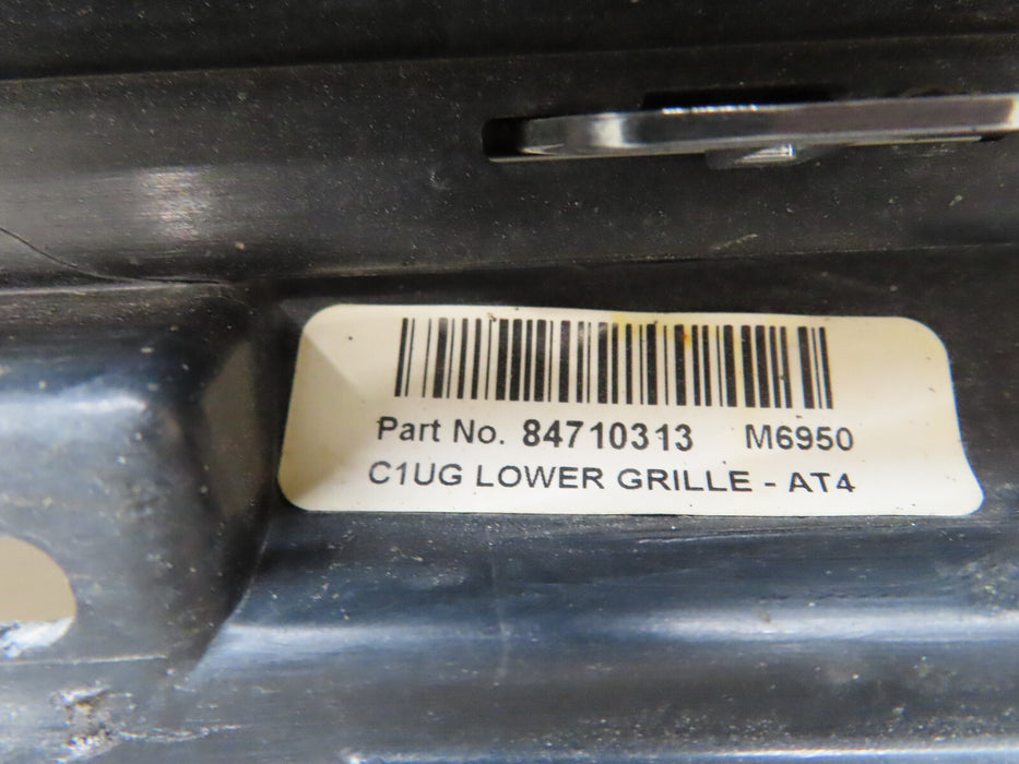 2020 2021 2022 2023 GMC ACADIA AT4 FRONT LOWER GRILLE OEM 84710313