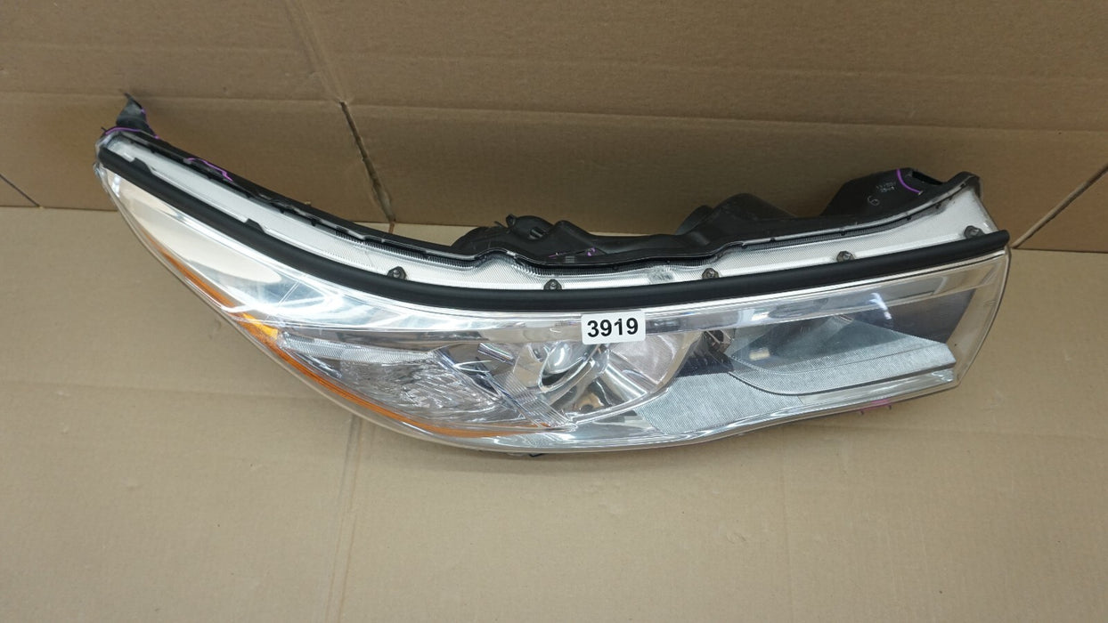 2014-2016 TOYOTA HIGHLANDER RH RIGHT PASSENGER SIDE HALOGEN HEADLIGHT OEM