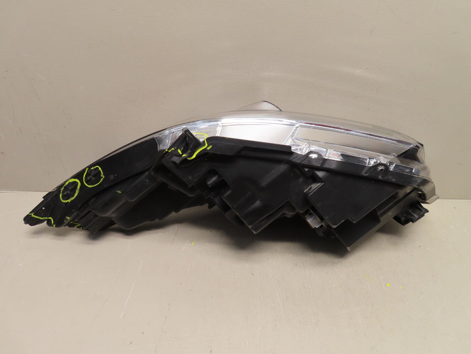 2019 2020 2021 HONDA HR-V RIGHT PASSENGER SIDE HEADLIGHT HALOGEN LAMP OEM