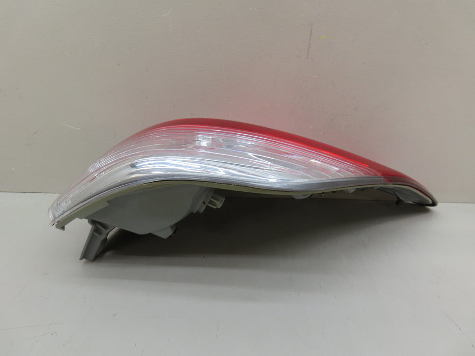 2013-2016 NISSAN PATHFINDER REAR RIGHT PASSENGER TAIL LIGHT OUTER AFTERMARKET
