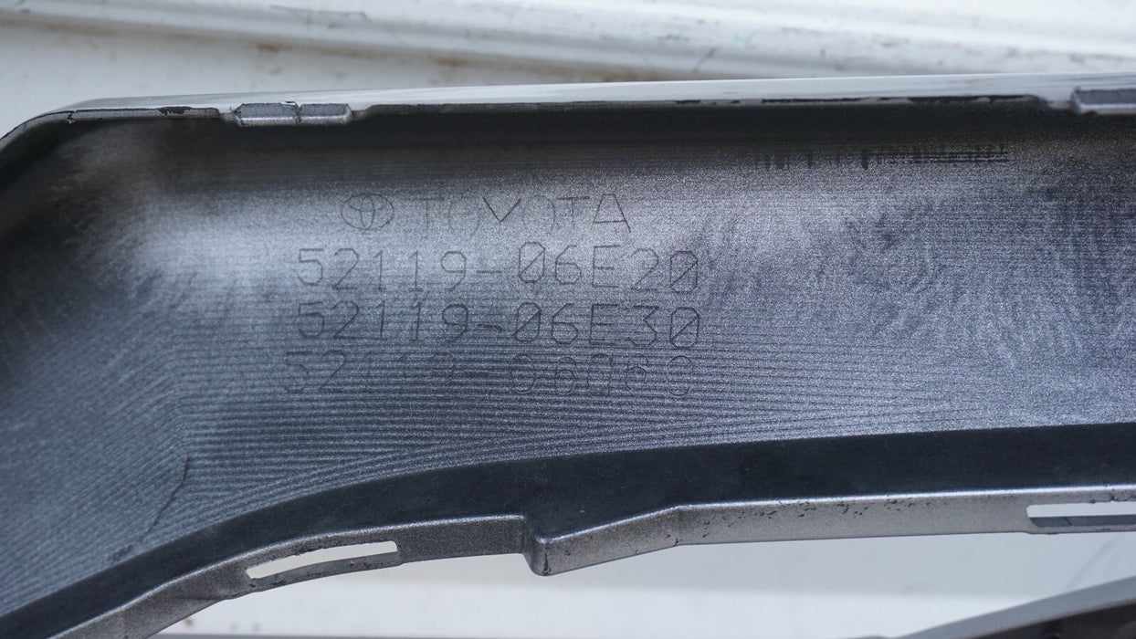 2018-2020 TOYOTA CAMRY SE FRONT BUMPER COVER OEM 18 19 20 52119-06E20