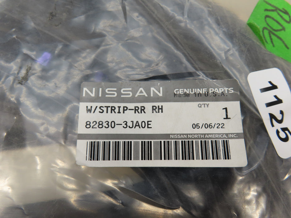 NISSAN REAR RIGHT PASSENGER SIDE WEATHERSTRIP SEAL OEM