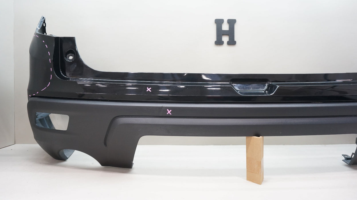 2019-2021 HONDA PASSPORT REAR BUMPER COVER PANEL 71101-TGS-A000 OEM