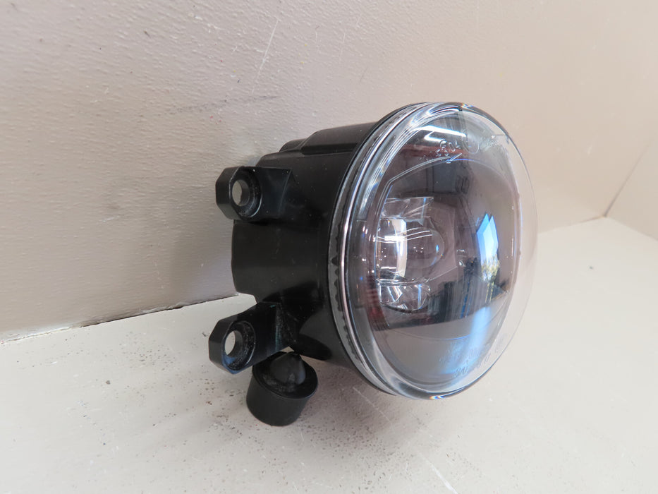 2019 2020 2021 TOYOTA RAV4 FRONT RIGHT PASSENGER FOG LIGHT LED OEM 81210-YY020
