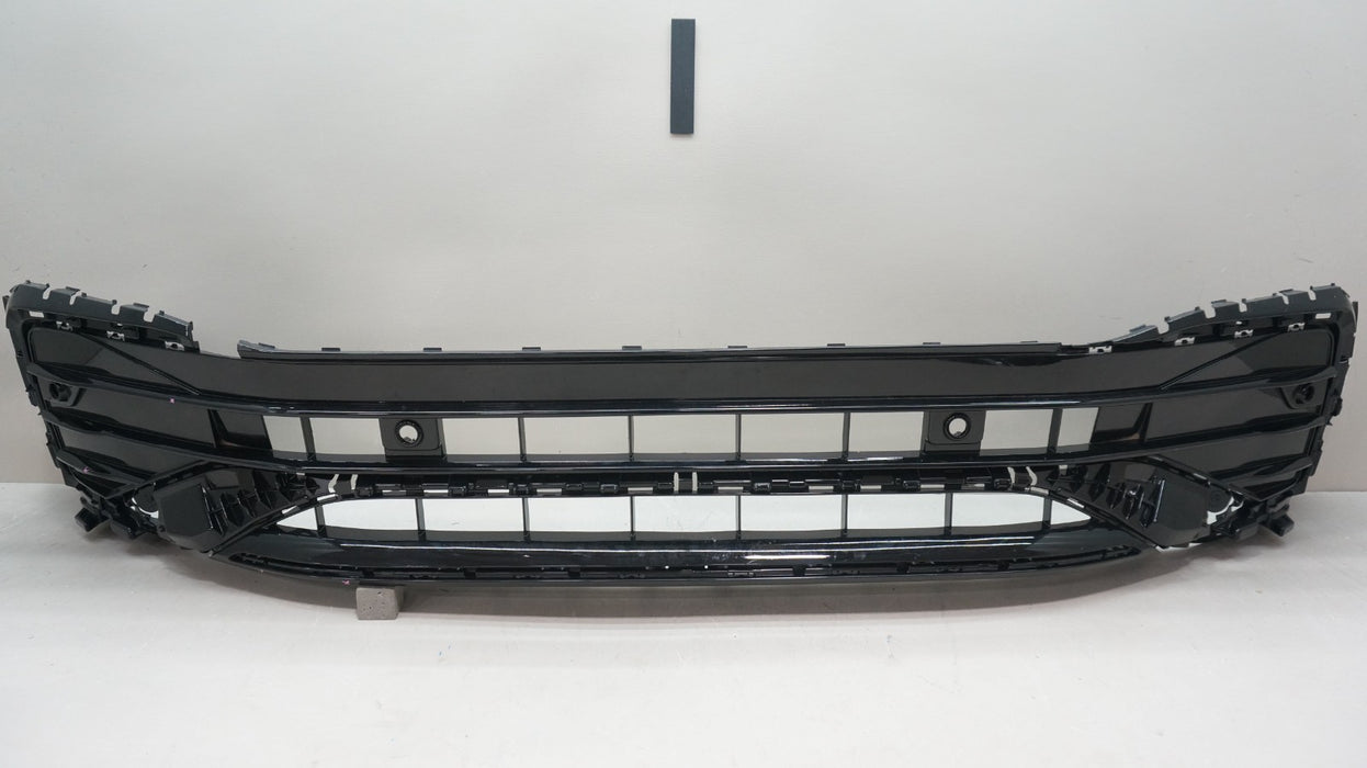 2022-2023 VOLKSWAGEN TIGUAN R LINE FRONT LOWER BUMPER GRILLE AFTERMARKET