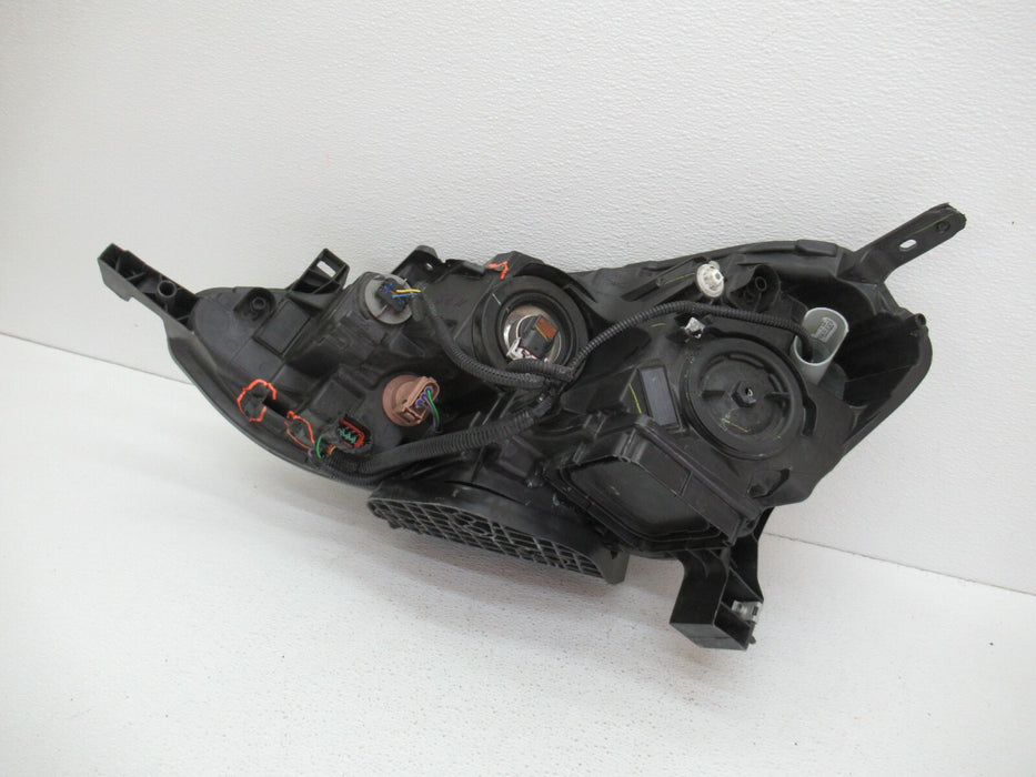 2016-2018 NISSAN SENTRA RIGHT PASSENGER SIDE HEADLIGHT HEAD LAMP HALOGEN OEM