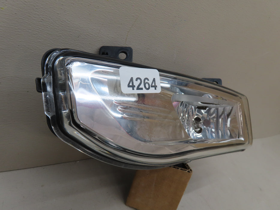2017-2019 NISSAN ROGUE FRONT LEFT DRIVER SIDE FOG LIGHT OEM 90078634
