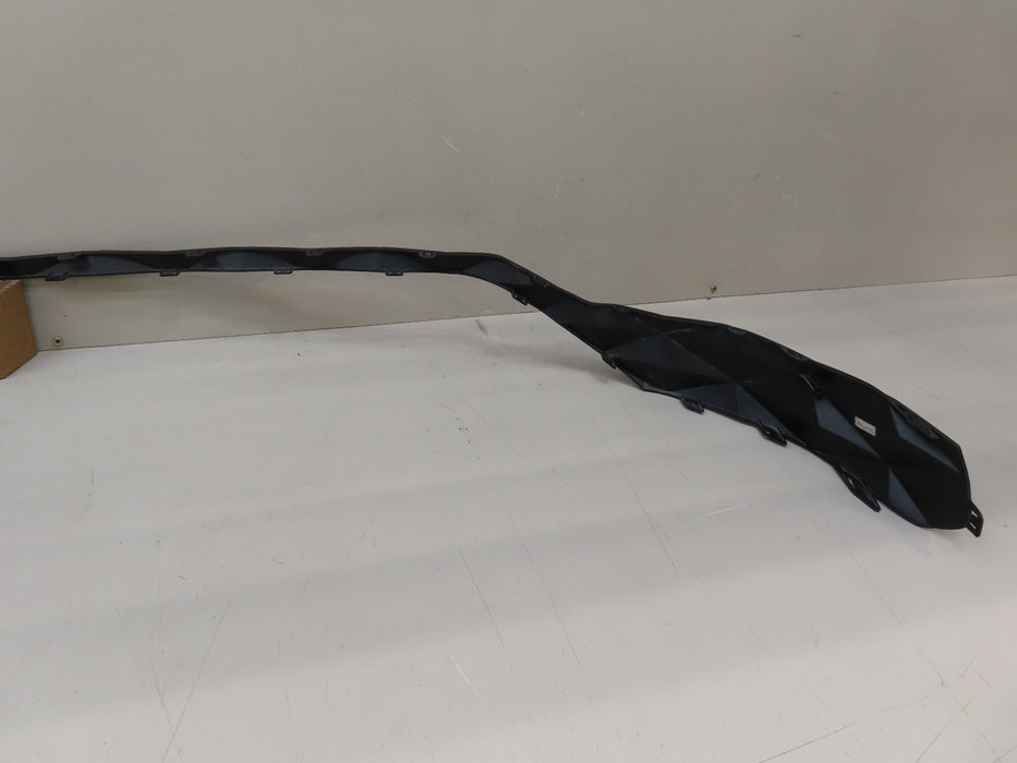 2022-2023 HYUNDAI TUCSON REAR CENTER BUMPER COVER MOLDING OEM 86696-N9000