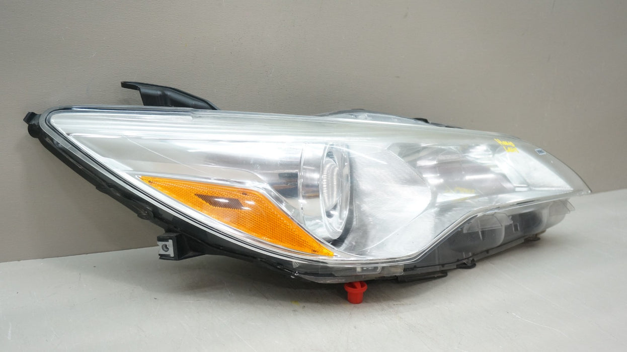 2015-2017 TOYOTA CAMRY FRONT RIGHT PASSENGER SIDE HALOGEN HEADLIGHT OEM
