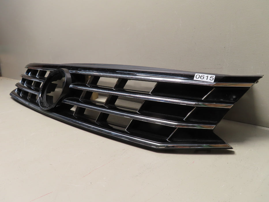 2016 2017 VOLKSWAGEN PASSAT UPPER GRILL GRILLE OEM
