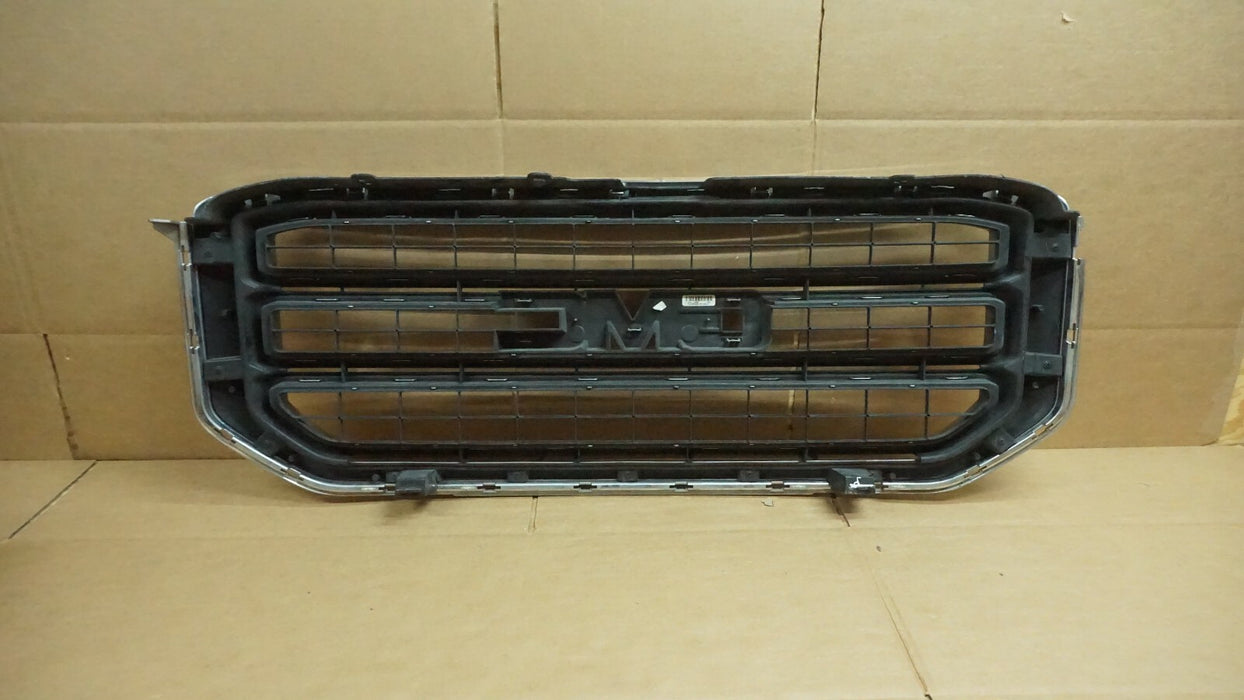 2015-2018 GMC YUKON XL FRONT GRILLE GRILL WITH EMBLEM 22936421 15 16 17 18 OEM