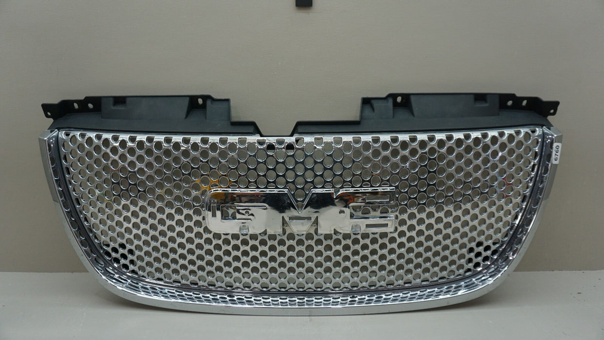 2007-2014 GMC YUKON DENALI FRONT UPPER MAIN GRILLE 25891152 OEM