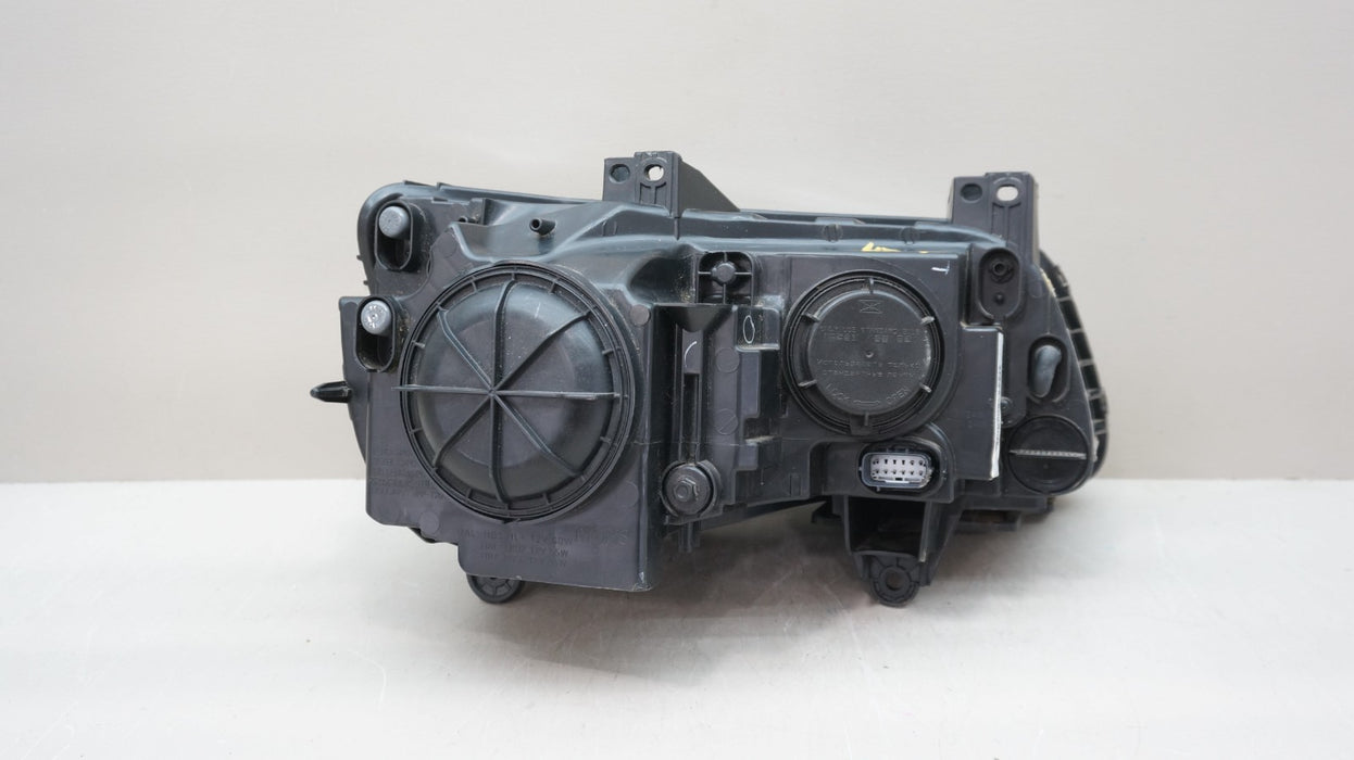 2015-2017 CHRYSLER 300 FRONT LEFT DRIVER SIDE HALOGEN HEADLIGHT OEM