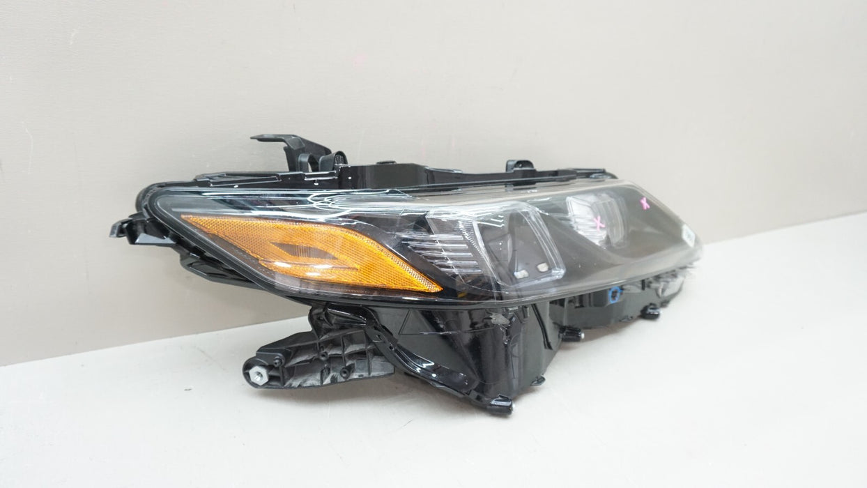 2018-2021 TOYOTA CAMRY FRONT RH RIGHT PASSENGER SIDE HALOGEN HEADLIGHT OEM