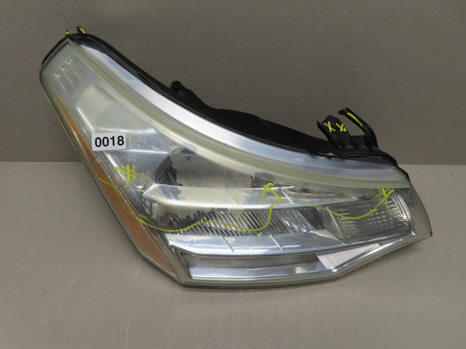 2008-2013 FORD FOCUS FRONT RIGHT PASSENGER SIDE HEADLIGHT HALOGEN OEM