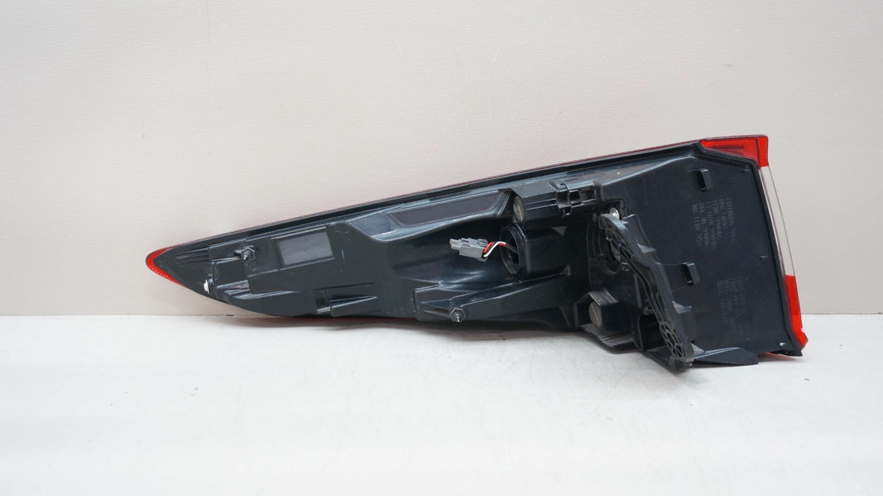 2019-2025 ACURA RDX REAR RIGHT PASSENGER SIDE TAIL LIGHT OEM