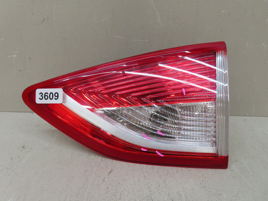 2013-2016 FORD ESCAPE REAR RIGHT PASSENGER SIDE TAIL LIGHT LAMP OEM