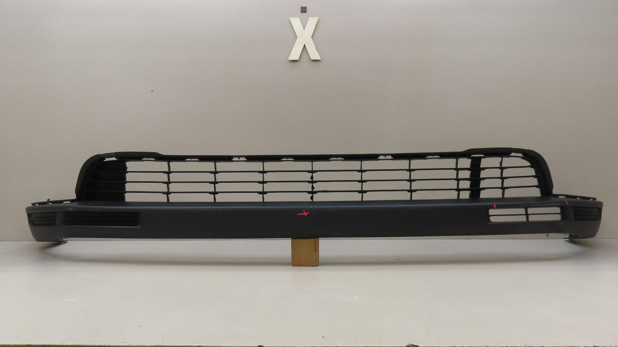 2014-2016 TOYOTA HIGHLANDER FRONT LOWER BUMPER COVER OEM 52129-0E010