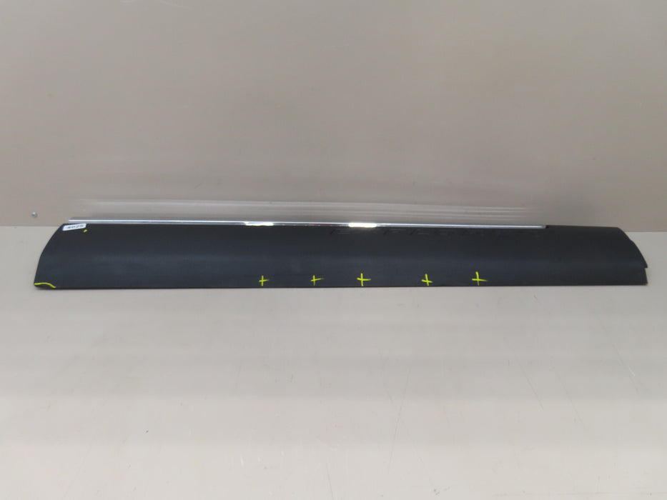 2020-2021 FORD EXPLORER FRONT RIGHT PASSENGER DOOR LOWER MOLDING OEM LB5B-S20848