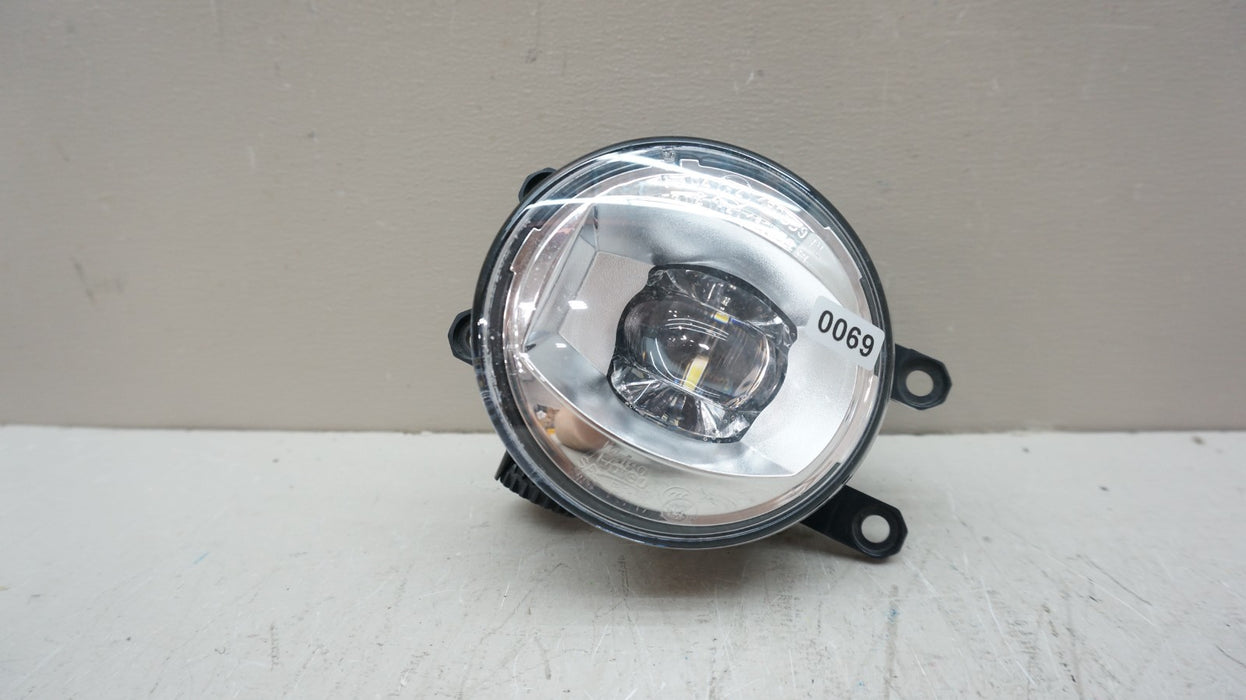 2015-2021 TOYOTA LEXUS LH LEFT DRIVER LED FOG LIGHT 90129100 OEM