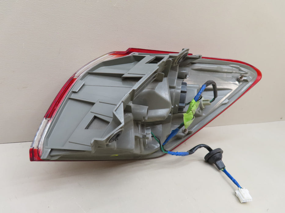 2011-2014 NISSAN MURANO REAR RIGHT PASSENGER SIDE TAIL LIGHT OEM