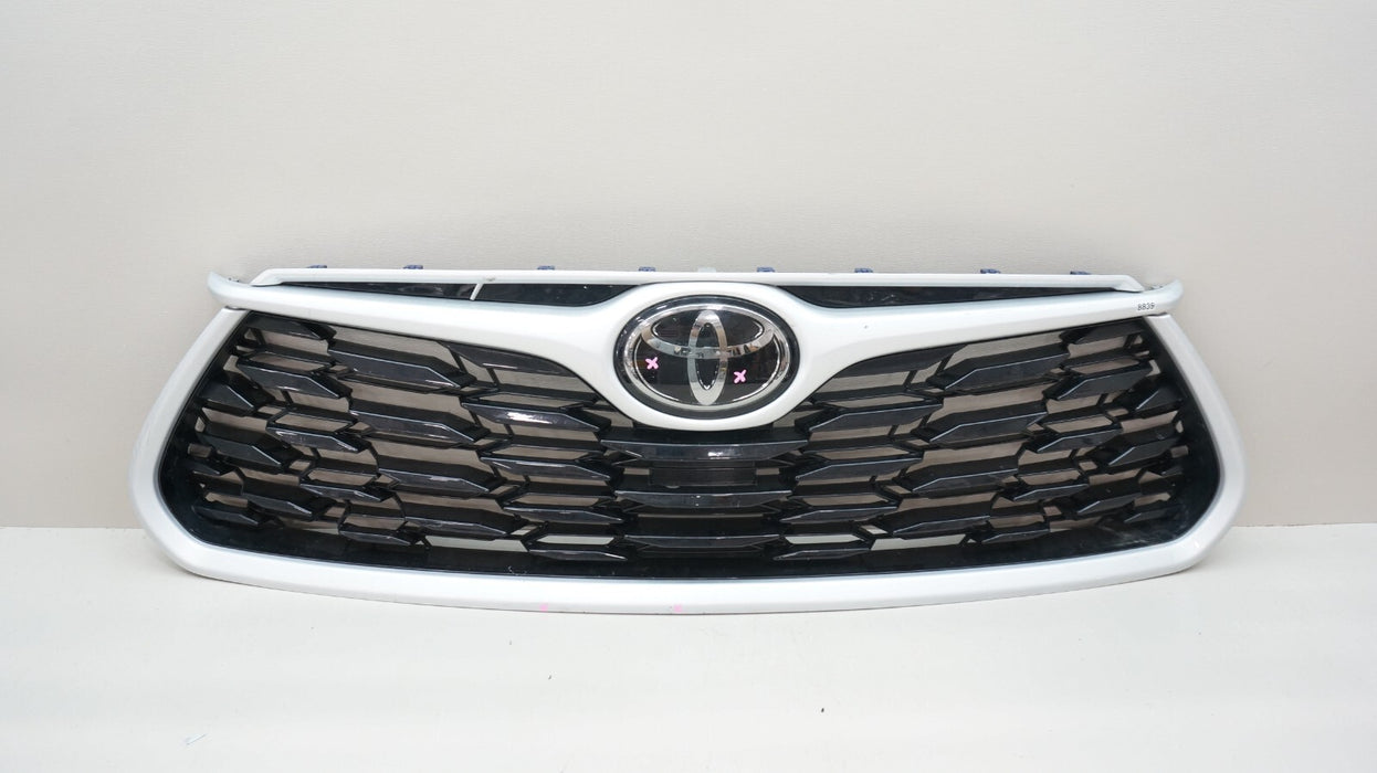 2020-2023 TOYOTA HIGHLANDER FRONT UPPER RADIATOR GRILLE GRILL 53101-0E330 OEM