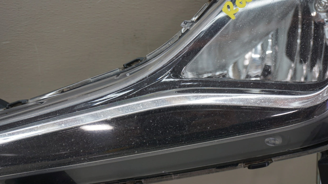 2014-2016 HYUNDAI ELANTRA FRONT LH LEFT DRIVER SIDE FOG LIGHT OEM