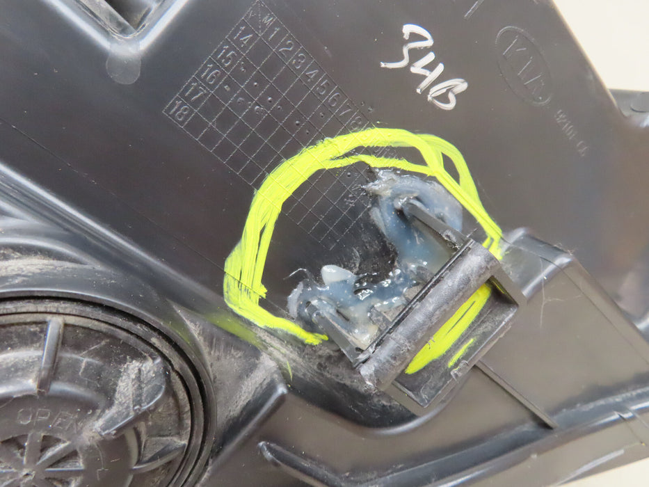 2016 2017 2018 KIA SORENTO FRONT LEFT DRIVER HEADLIGHT HALOGEN W/LED OEM 92101C6