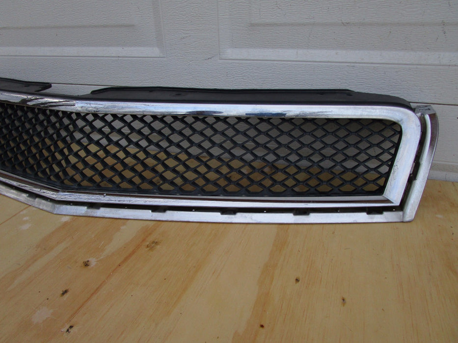 09 10 11 12 CHEVROLET TRAVERSE FRONT UPPER GRILLE GRILL OEM