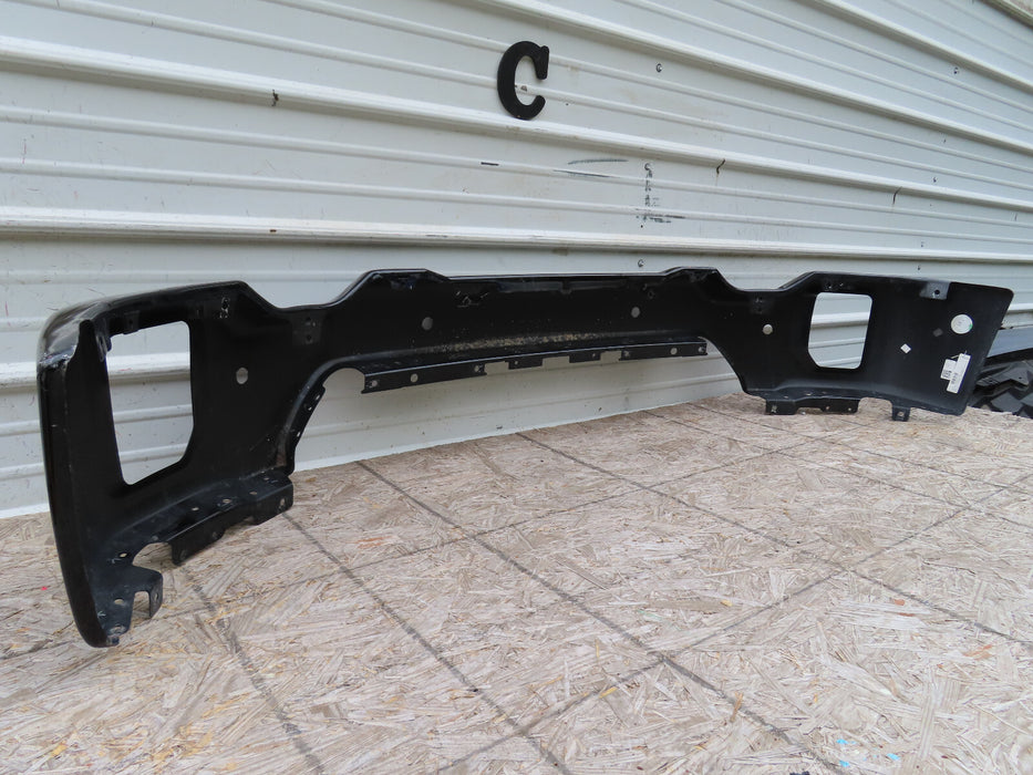 2020-2022 GMC SIERRA/DENALI 2500-3500HD FRONT BUMPER COVER OEM W/FOG LIGHT HOLES