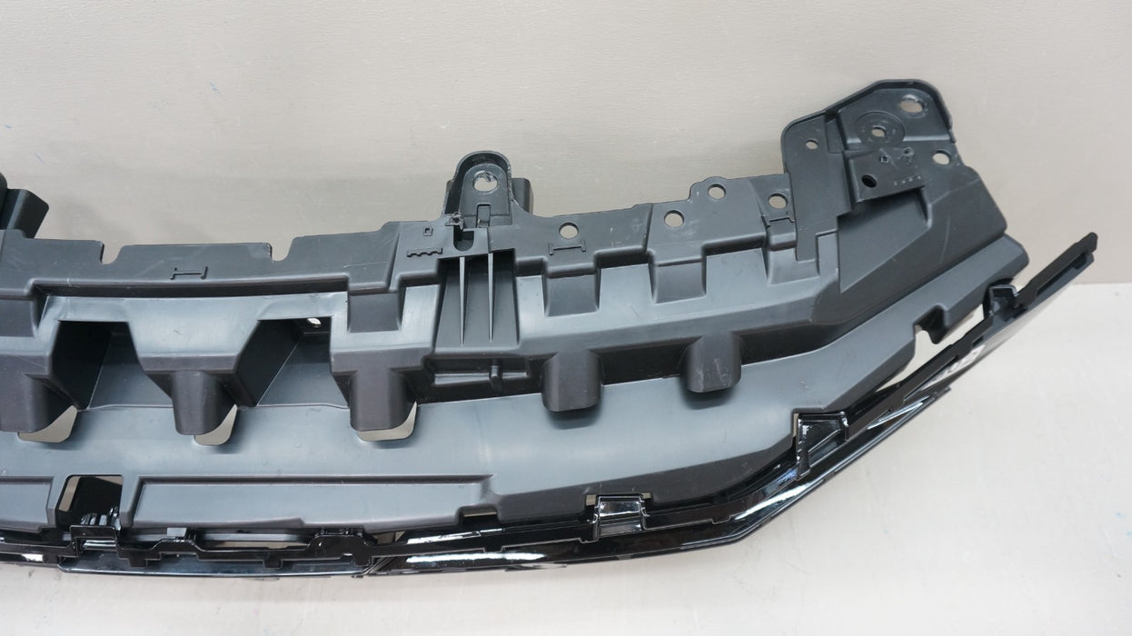 2025-2026 TOYOTA CAMRY SE FRONT UPPER GRILLE OEM 53114-AQ010