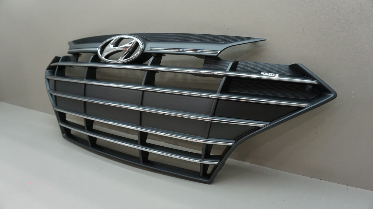 NEW!!! 2019-2020 HYUNDAI ELANTRA FRONT MAIN GRILLE W/ EMBLEM OEM 86352-F2BA0