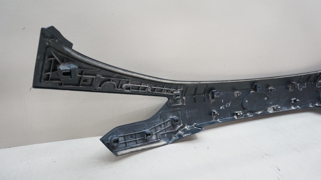 2020-2025 SUBARU OUTBACK REAR PANEL LIFTGATE TAILGATE GARNISH OEM 91111AN30A