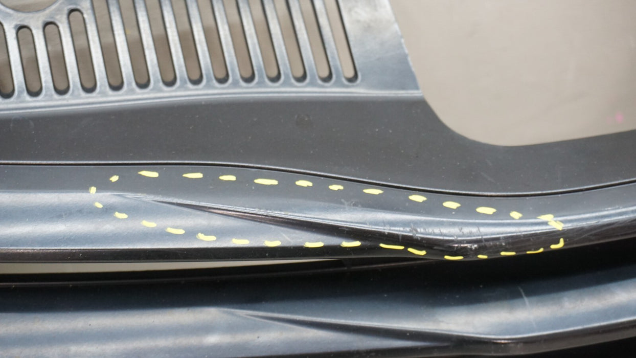 2011-2017 TOYOTA SIENNA FRONT MAIN GRILLE 53101-08070 OEM
