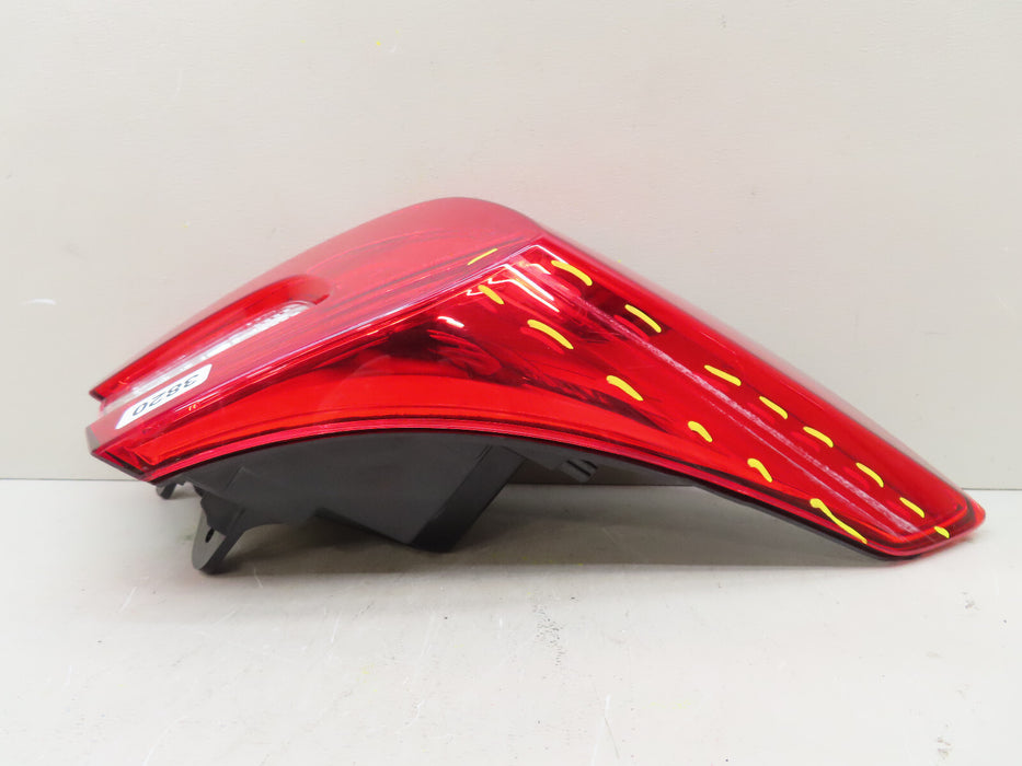 2018-2022 HONDA ACCORD REAR LEFT DRIVER SIDE TAIL LIGHT OUTER OEM