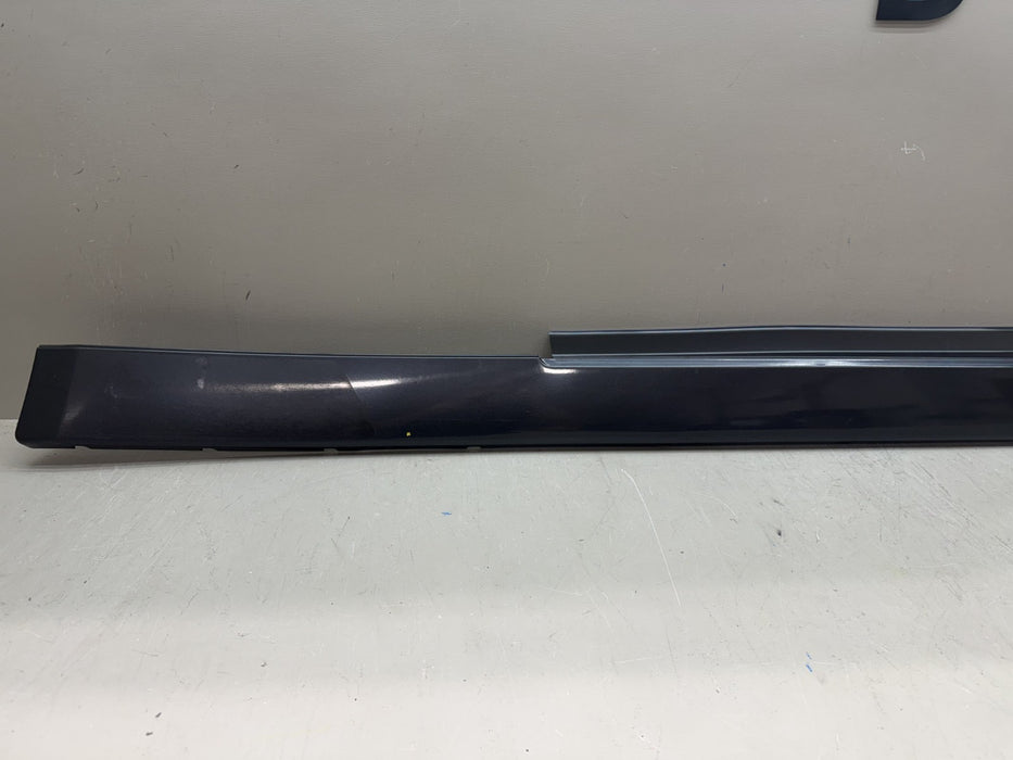 2009-2024 NISSAN GT-R R35 RH RIGHT ROCKER PANEL SIDE SKIRT 76424-JF00A OEM