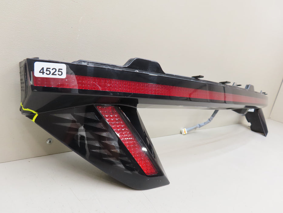 2025 HYUNDAI TUCSON REAR COMBINATION LIGHT CENTER OEM