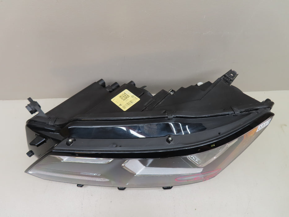 2016 2017 2018 VOLKSWAGEN VW PASSAT LEFT HALOGEN HEADLIGHT LAMP OEM