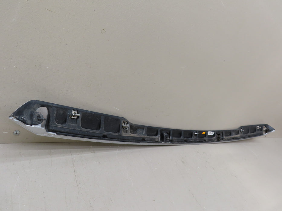 2021-2023 GMC YUKON  FRONT UPPER HOOD MOLDING CHROME TRIM OEM 84341123