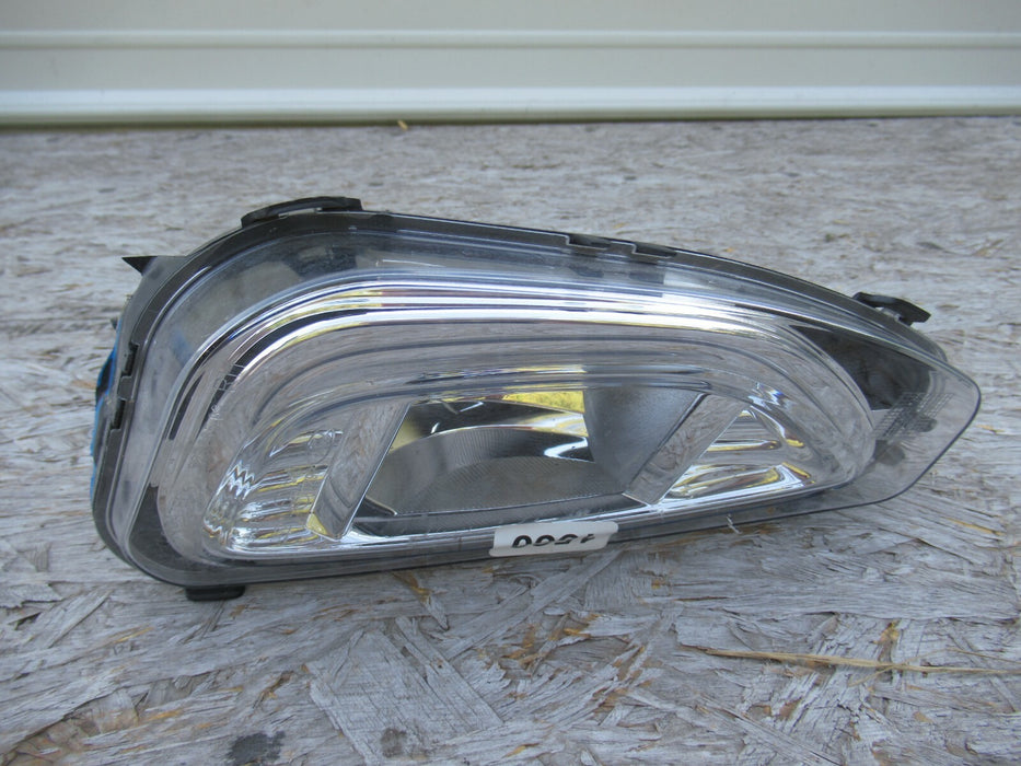 2020 FORD KUGA FRONT RIGHT PASSENGER SIDE FOG LIGHT LAMP LJ6B-15A255-AC 20 OEM