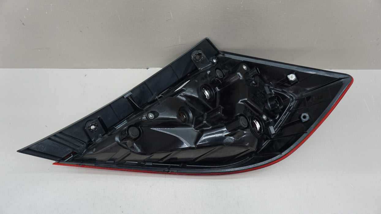 2016-2021 HONDA CIVIC SEDAN REAR LH LEFT DRIVER SIDE TAIL LIGHT OEM