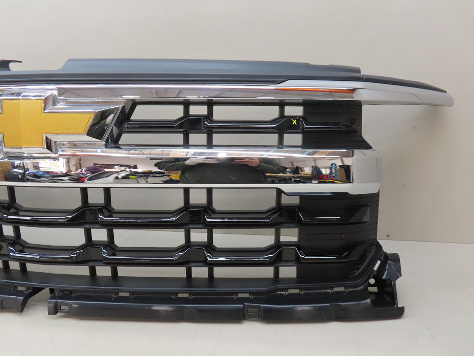 2022 2023 CHEVROLET SILVERADO 1500 LTZ RST FRONT RADIATOR GRILL GRILLE OEM RPST