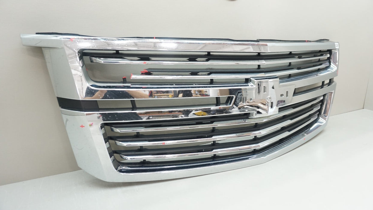 2015-2020 CHEVROLET TAHOE FRONT BUMPER RADIATOR GRILLE GRILL 22936489 OEM