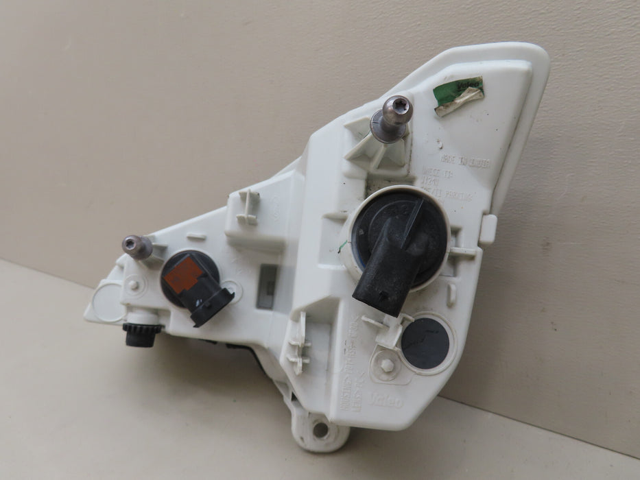 2018-2022 FORD ECOSPORT FRONT RIGHT PASSENGER FOG LIGHT OEM GN15-13B220