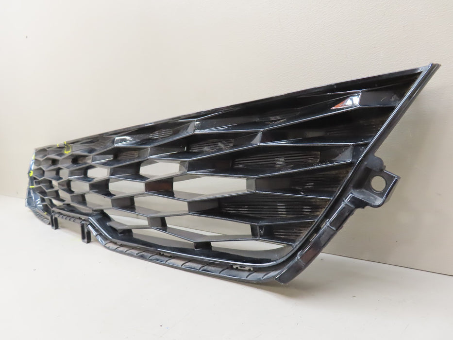 2020-2022 KIA SELTOS FRONT RADIATOR GRILLE OEM